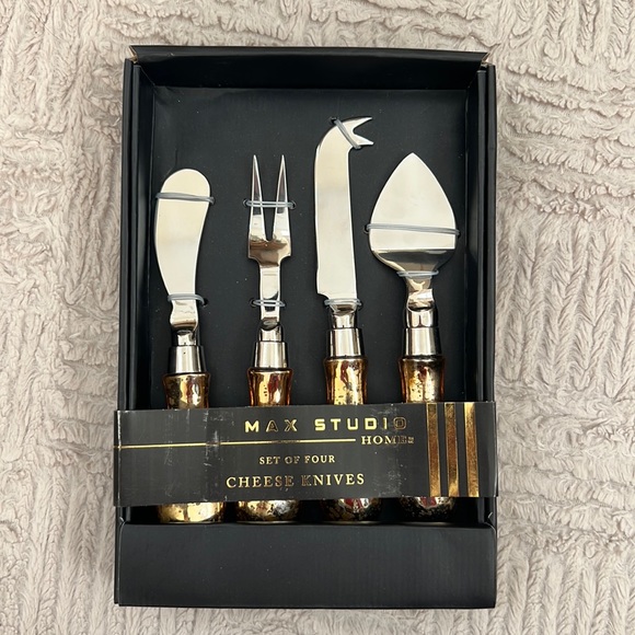 Max Studio Home set of cheese knives speakers - New in box - Picture 2 of 16